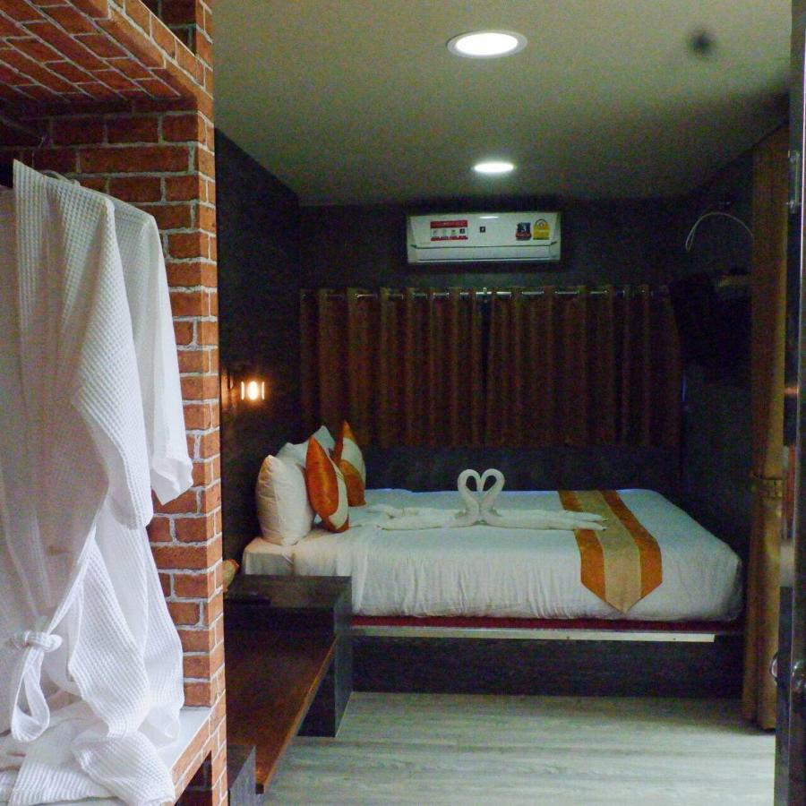 Amazon Resort Surat Thani Exterior photo